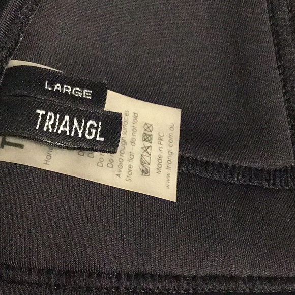 TRIANGL Bikini top - Picture 3 of 8